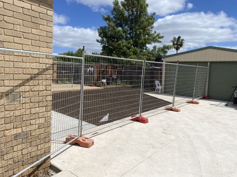 temporary fence grass protection driveway